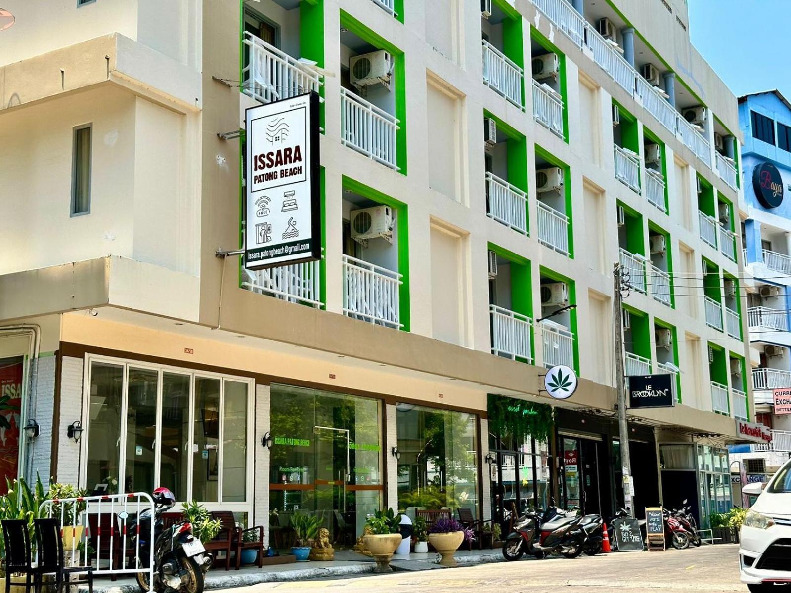 Issara Patong Beach Екстер'єр фото