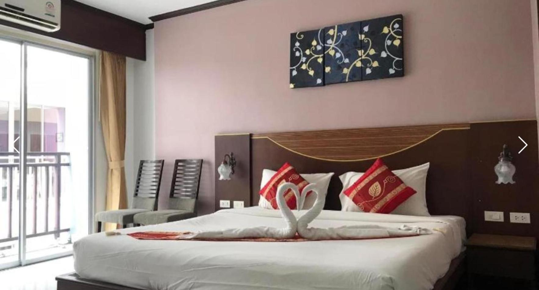 Issara Patong Beach Екстер'єр фото